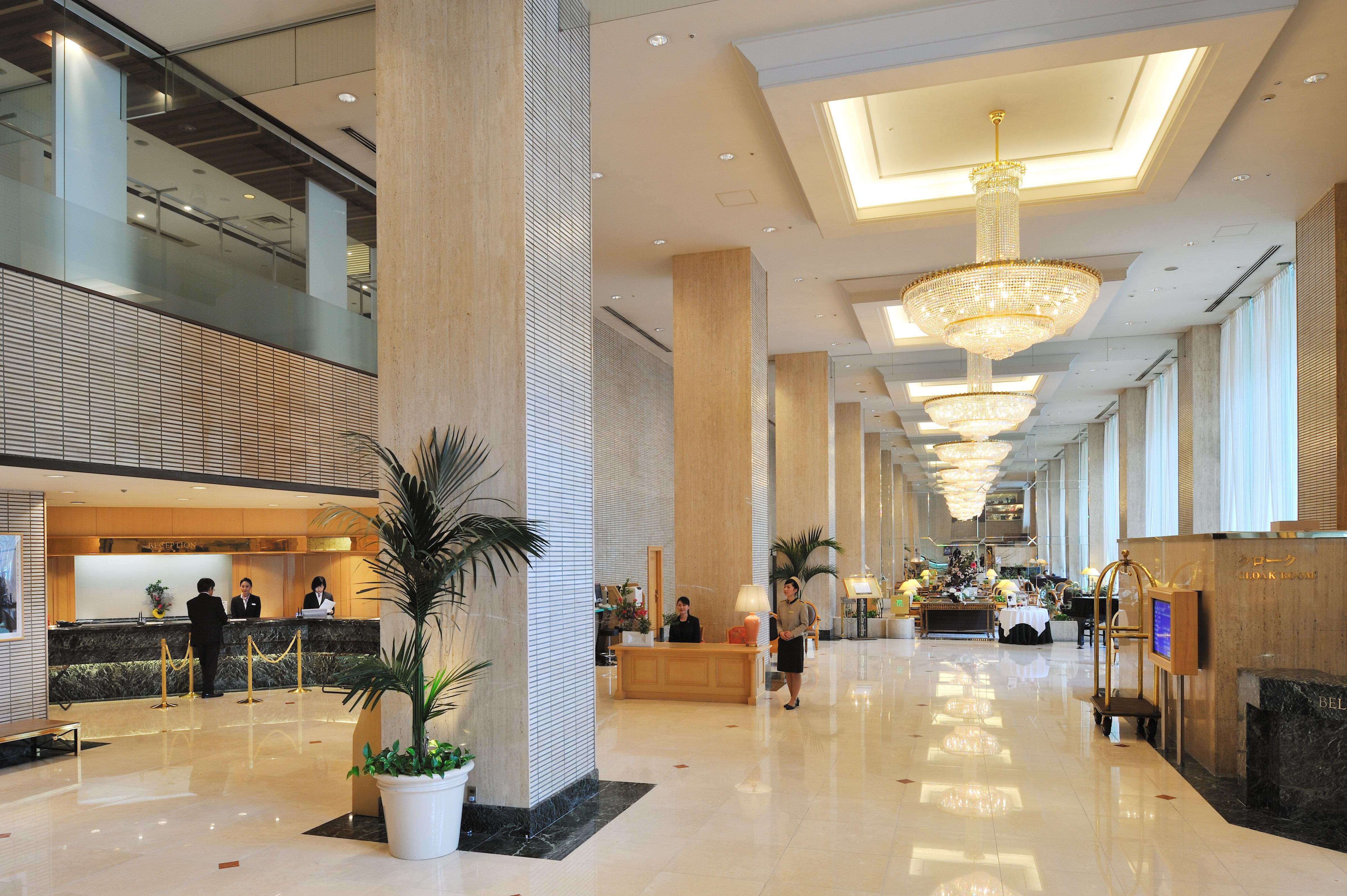 Ana Crowne Plaza Matsuyama By Ihg Hotell Exteriör bild