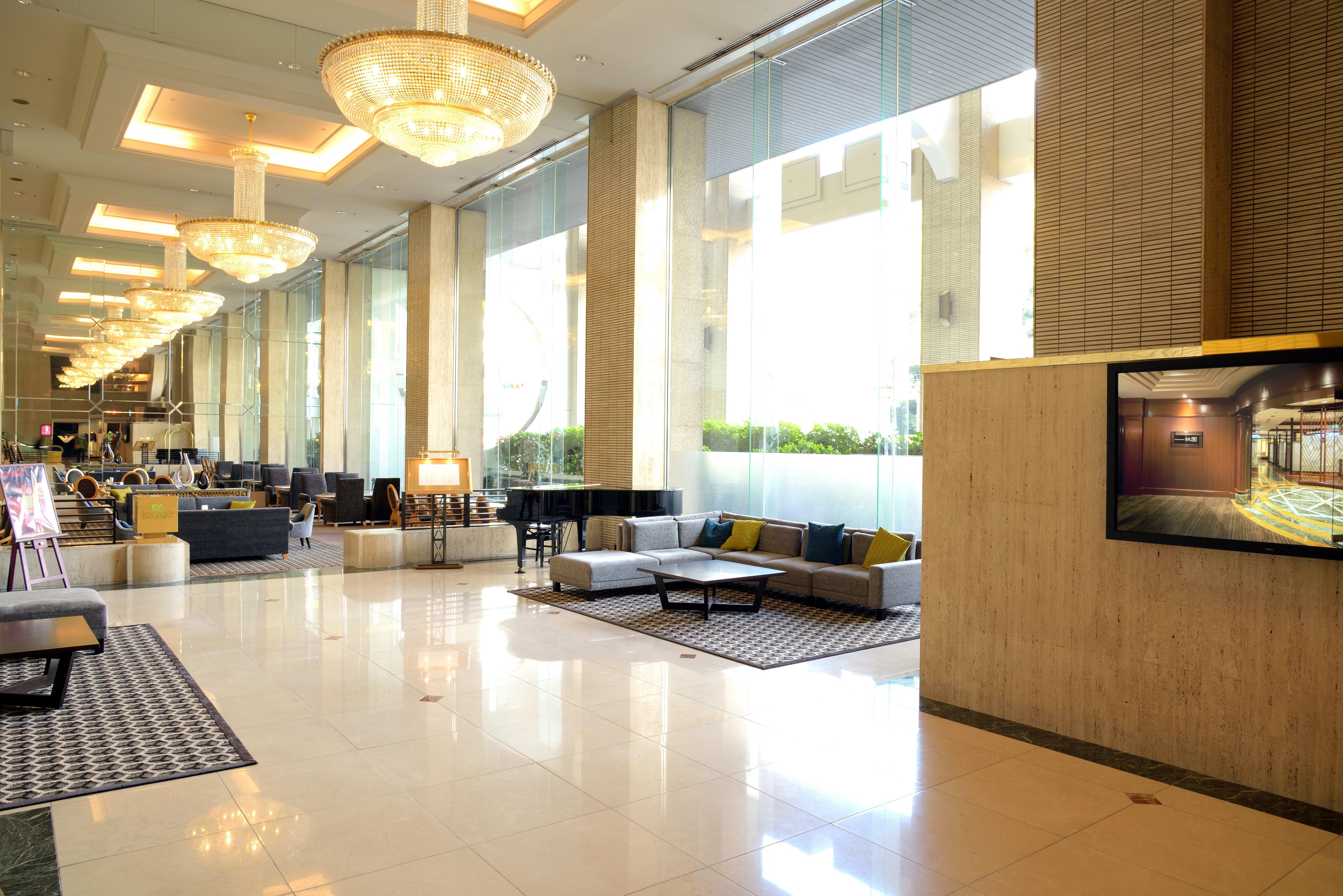 Ana Crowne Plaza Matsuyama By Ihg Hotell Exteriör bild