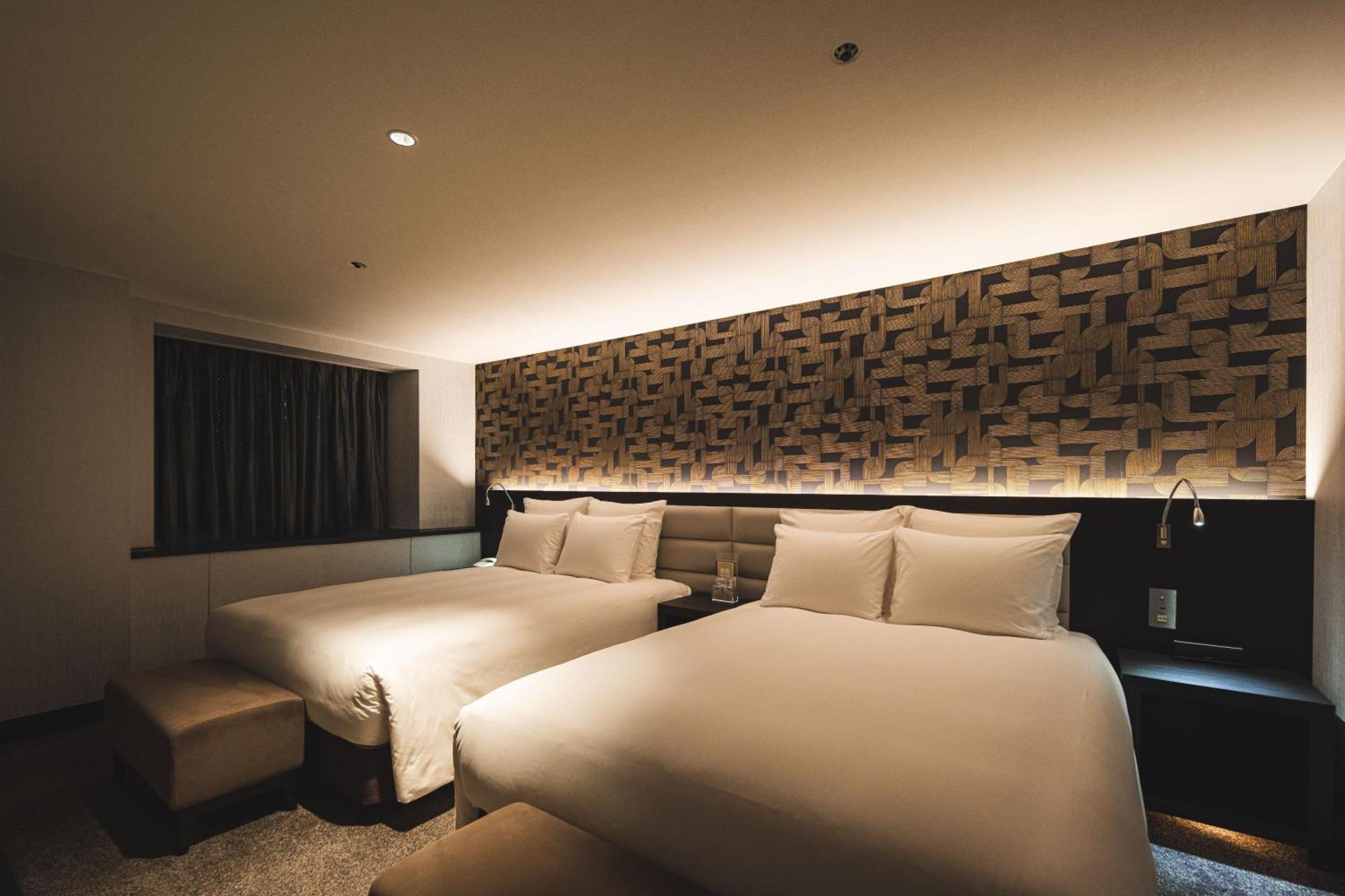 Ana Crowne Plaza Matsuyama By Ihg Hotell Exteriör bild