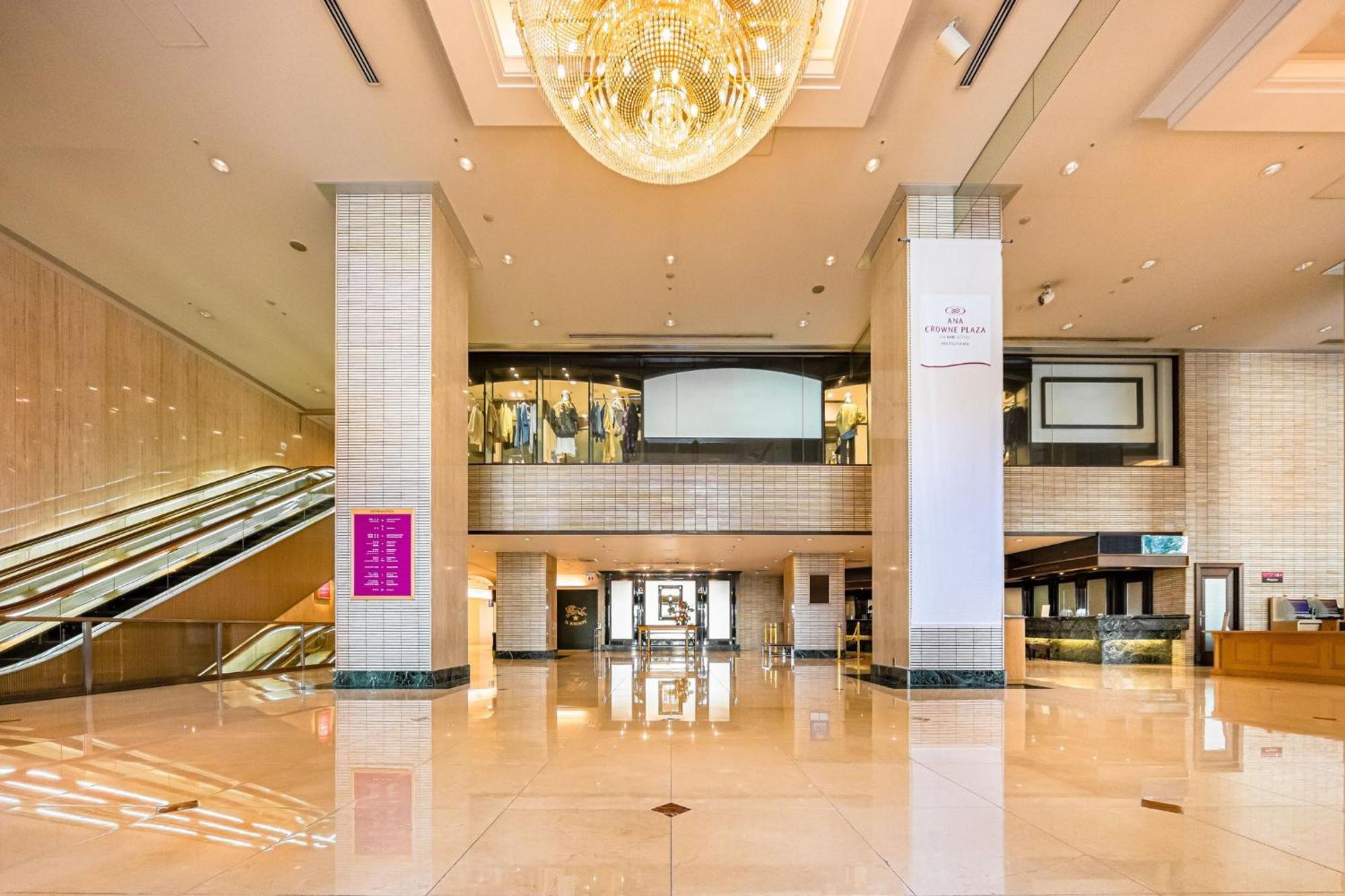 Ana Crowne Plaza Matsuyama By Ihg Hotell Exteriör bild