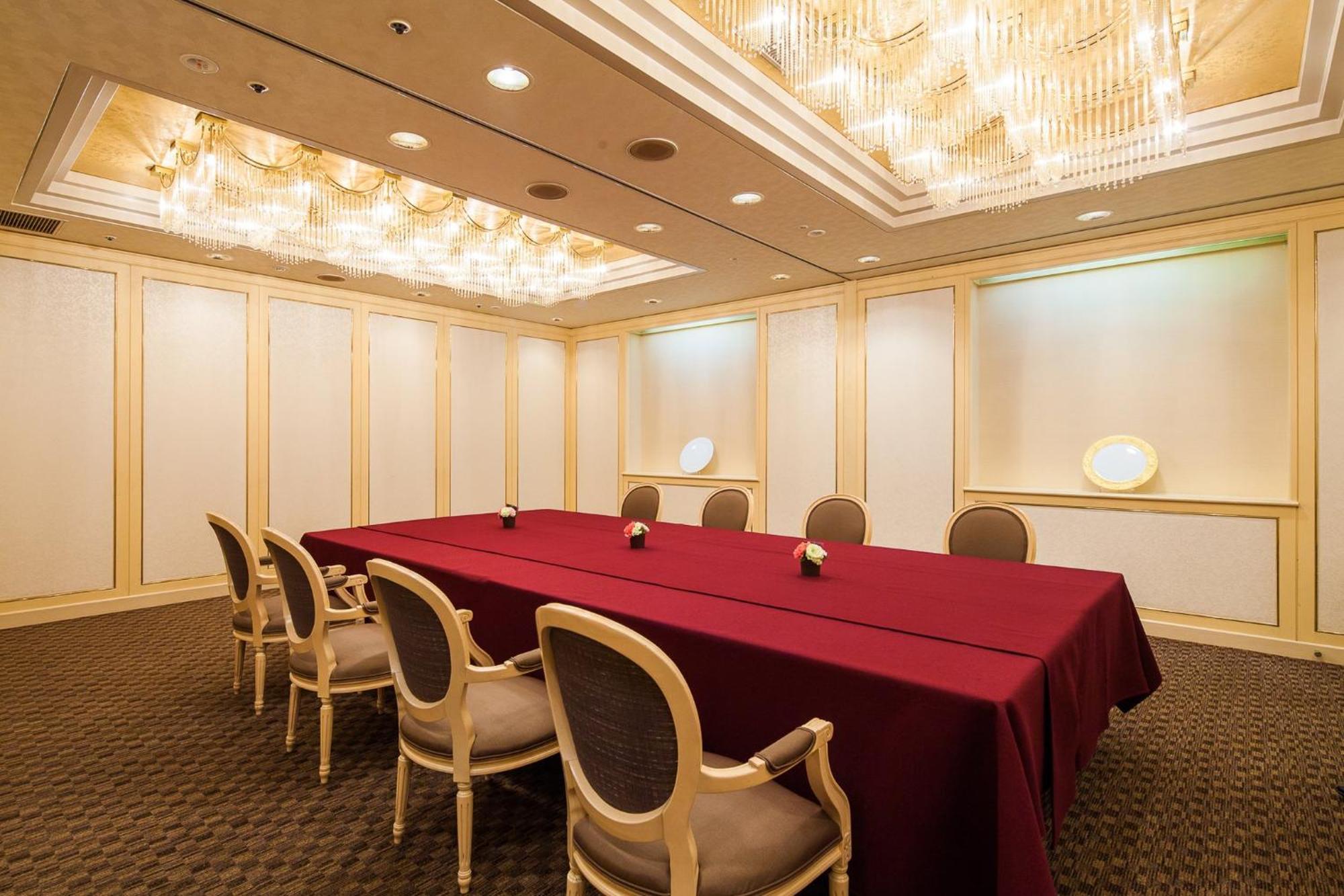 Ana Crowne Plaza Matsuyama By Ihg Hotell Exteriör bild